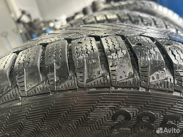 Gislaved Nord Frost 200 285/60 R18