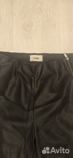 Брюки из экокожи Lime