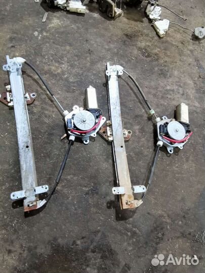 Стеклоподъемник передний левый nissan almera n15