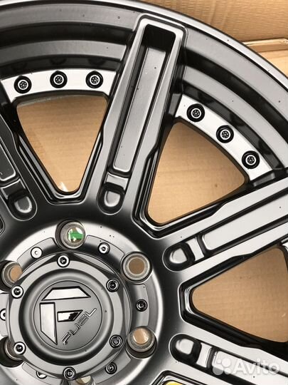 Диски fuel D709 оригинал на Jeep Wrangler