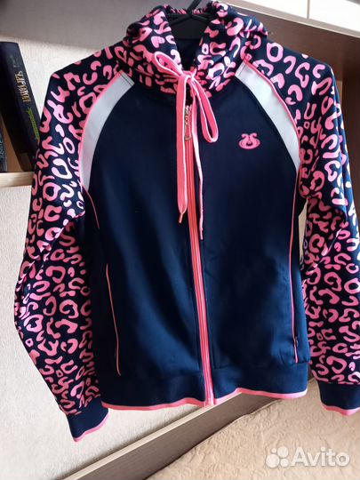 Спортивный костюм для девочки