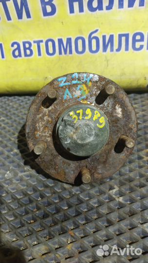 Ступица задняя левая Nissan Primera P12