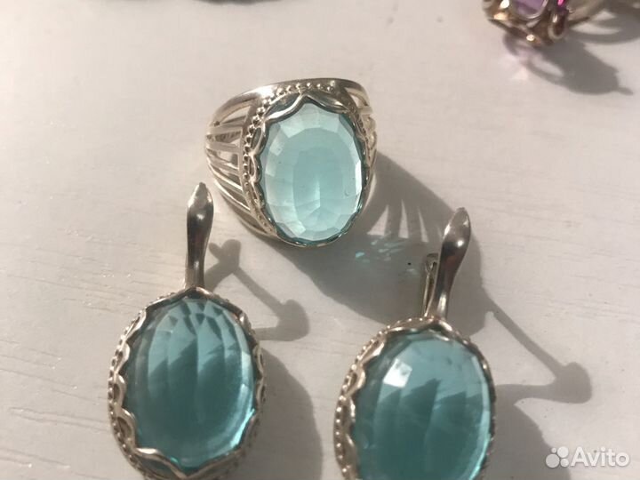 Комплект из серебра с топазами