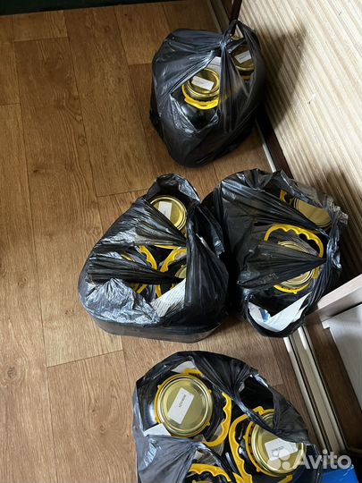 Банки стеклянные 3 литра винтовые