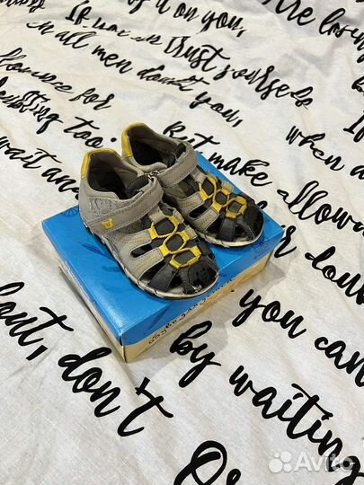 Сандали для мальчика 26