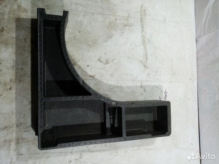 Ящик для инструментов Ford Focus III 1.6 2012