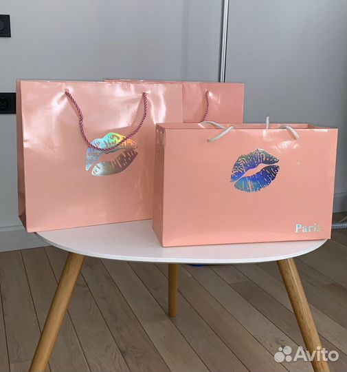 Пакеты бумажные подарочные оптом