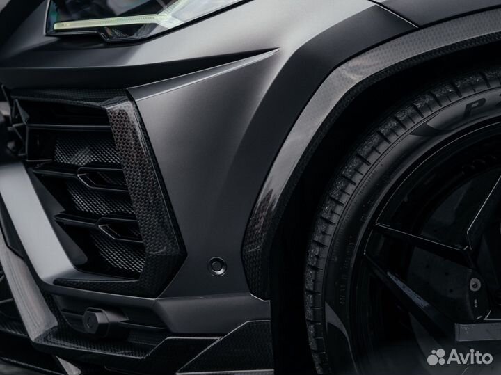 Карбоновые расширители для Lаmbоrghini Urus