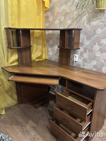 Компьютерный стол бу