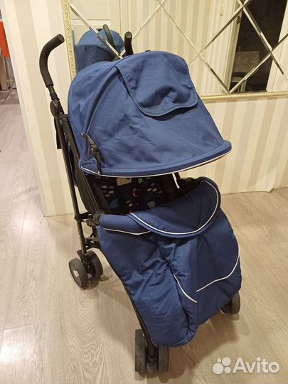 Прогулочная коляска трость