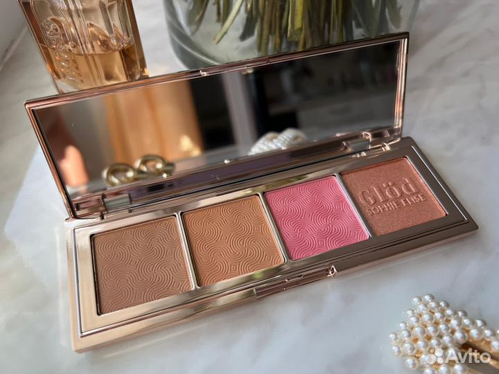 Палетка из Европы бронзер хайлайтер румяна база