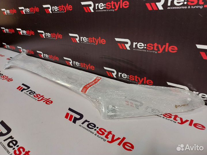 Дефлектор капота Subaru Forester (SJ) 12-18 P2437