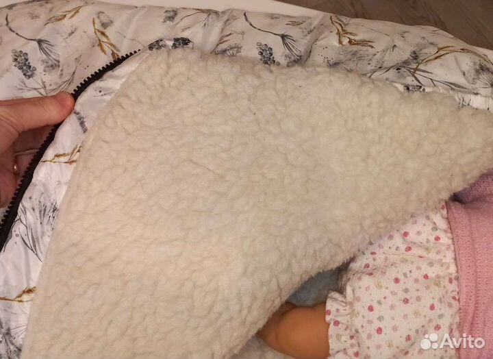 Очень красивый зимний конверт на выписку, прогулки