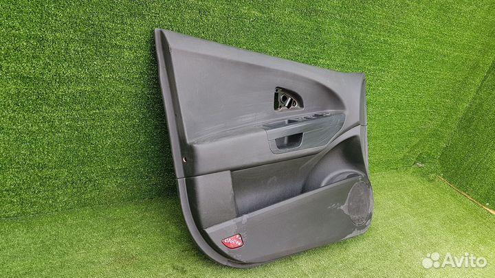 Обшивка передней левой двери kia ceed ed