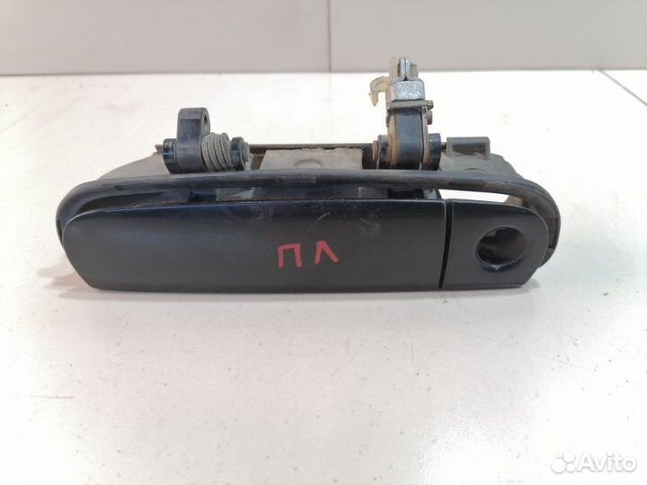 Ручка двери передняя левая Audi A6 Allroad Quattro