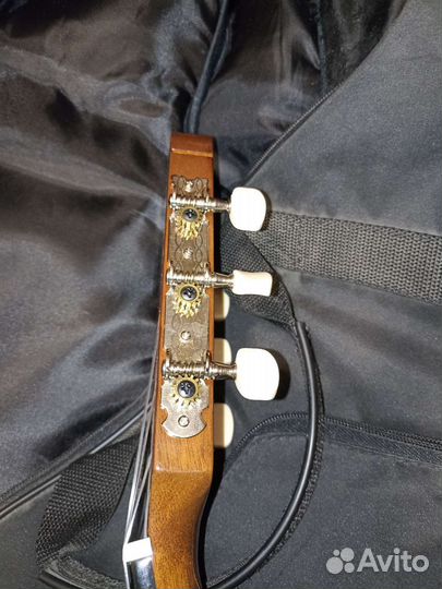 Винтаж;Гитара Yamaha CG101.Чехол. Самоучитель