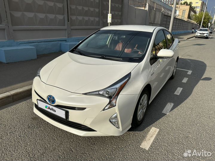 Toyota Prius 1.8 AT, 2018, 56 750 км