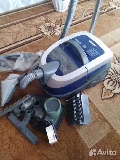 Моющий пылесос 
