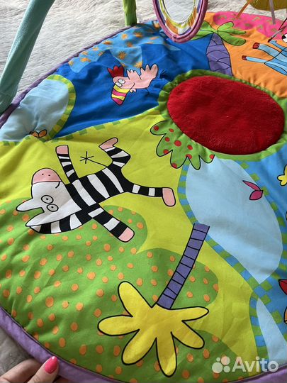 Развивающий коврик для малышей