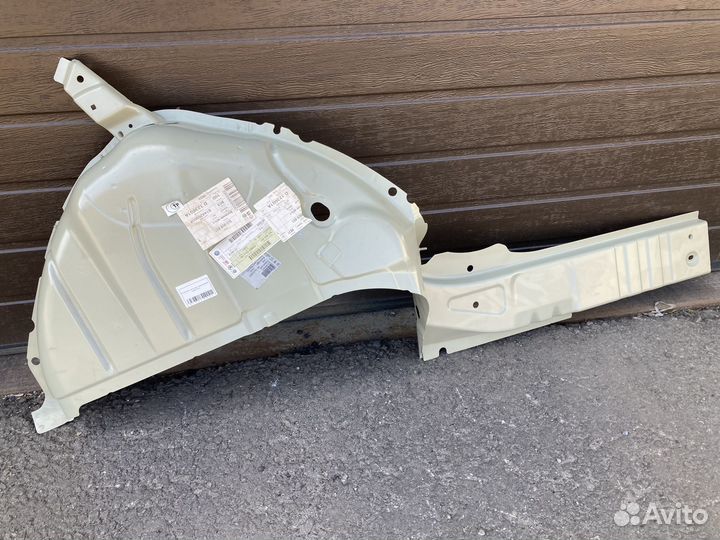 Внутренняя часть арки з/л Йети 5L0809851