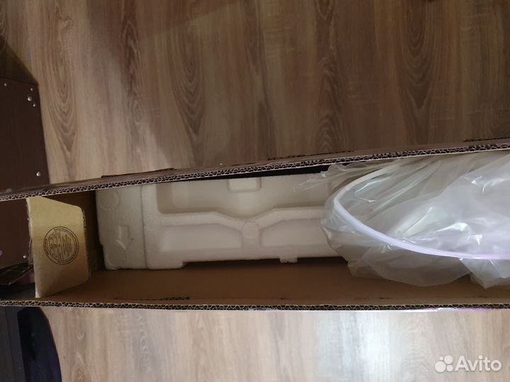 Коробка от телевизора 43 дюйма