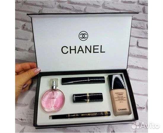 Набор косметики подарочный шанель