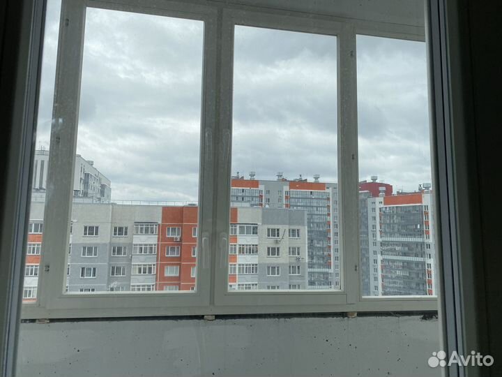 Балконные двери и окна бу дерево