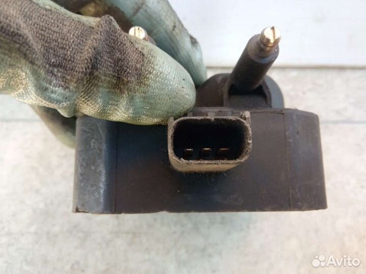 Катушка зажигания Chrysler PT Cruiser 05269670