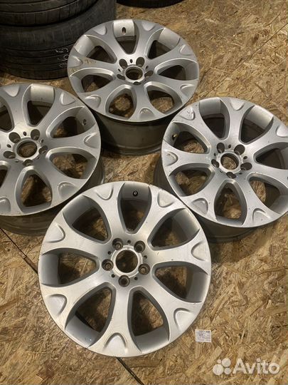 Оригинал Диски на bmw r19 5x120 dia 74.1 стиль b75