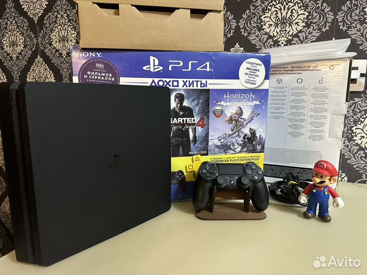 Sony Playstation 4 Slim