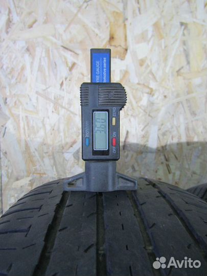 Bridgestone Dueler H/L 400 215/70 R17