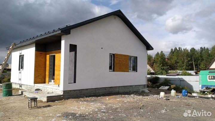 Бригада строителей