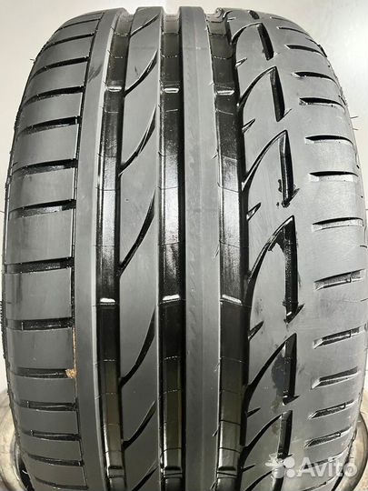 Bridgestone Potenza S001 255/35 R19 и 285/30 R19