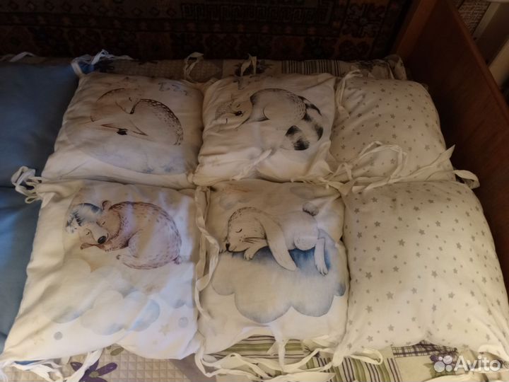 Бортики в кроватку