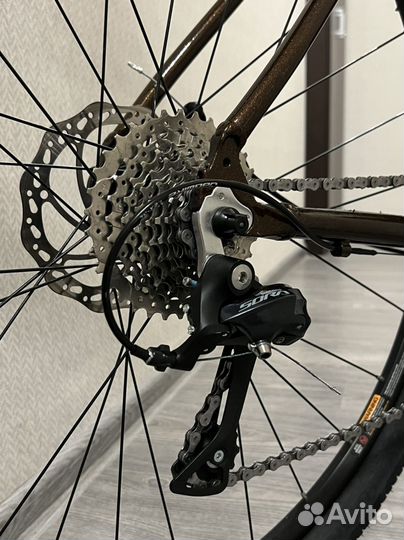 Гревел, туринг Mongoose guide sport