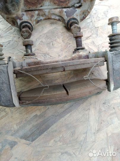 Nissan Maxima a32 скоба