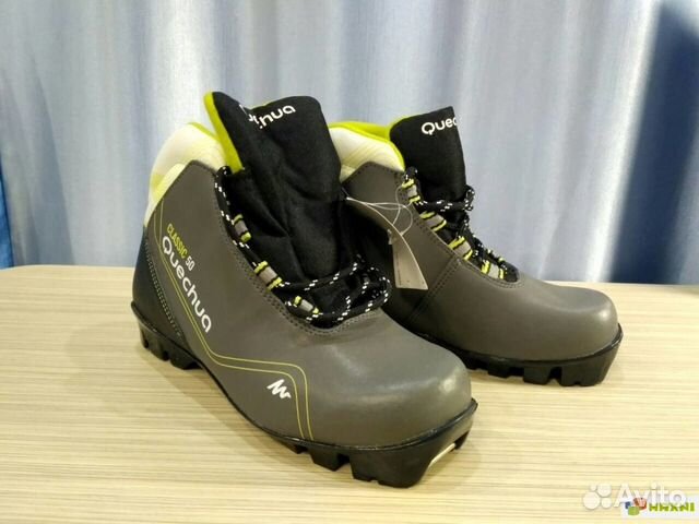 Ботинки для беговых лыж 35 р