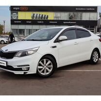 Kia Rio 1.6 AT, 2015, 151 032 км, с пробегом, цена 1 122 000 руб.