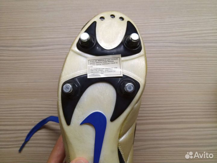 Бутсы Nike Total 90