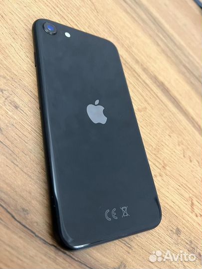 iPhone SE (2020), 64 ГБ