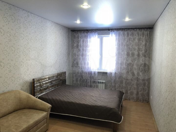 Дом 170 м² на участке 5 сот.