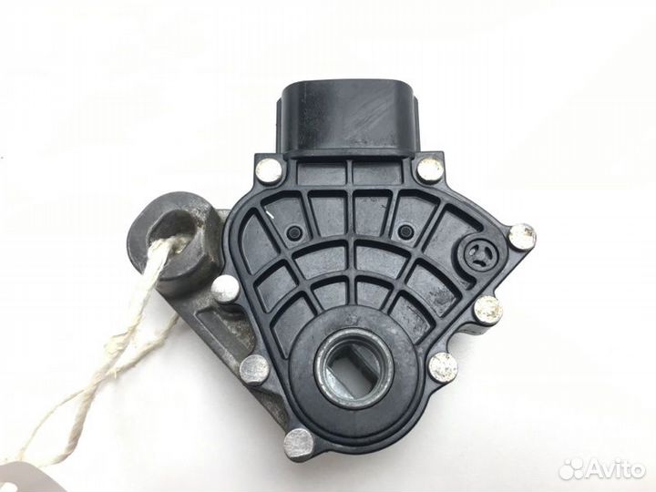 Датчик положения селектора АКПП Suzuki Grand