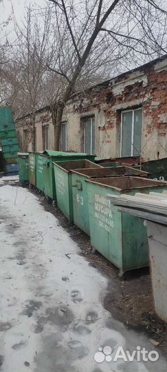 Мусорные контейнер-бак