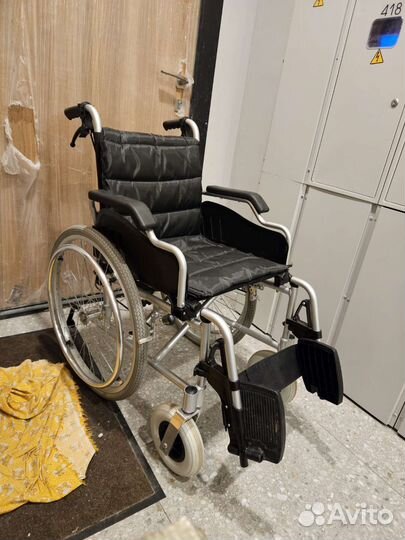 Коляска инвалидная