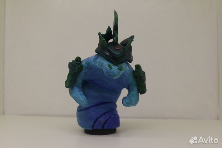 Глиняная фигурка Морфлинга из Dota 2