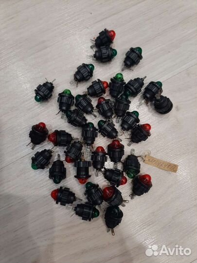 Держатели предохранителей, лампочек