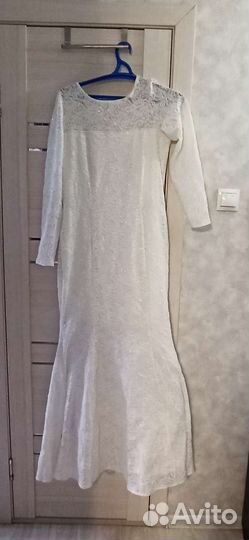 Вечернее платье