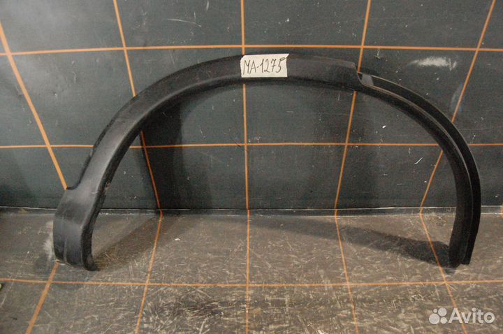 Накладка крыла заднего правого - Honda CR-V 4