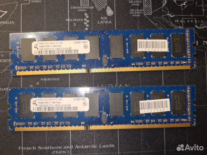 Оперативная память 2шт. по 1gb 2rx8 pc3-10600u