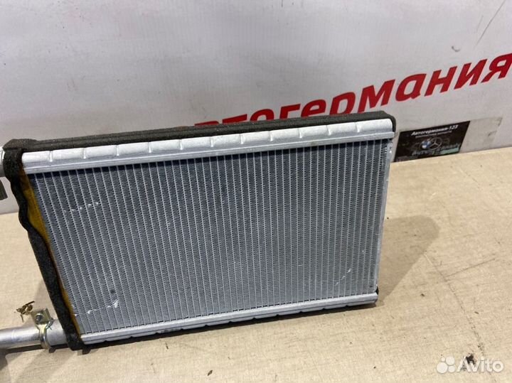 Радиатор отопителя Bmw X1 E84 N20B20A 2011